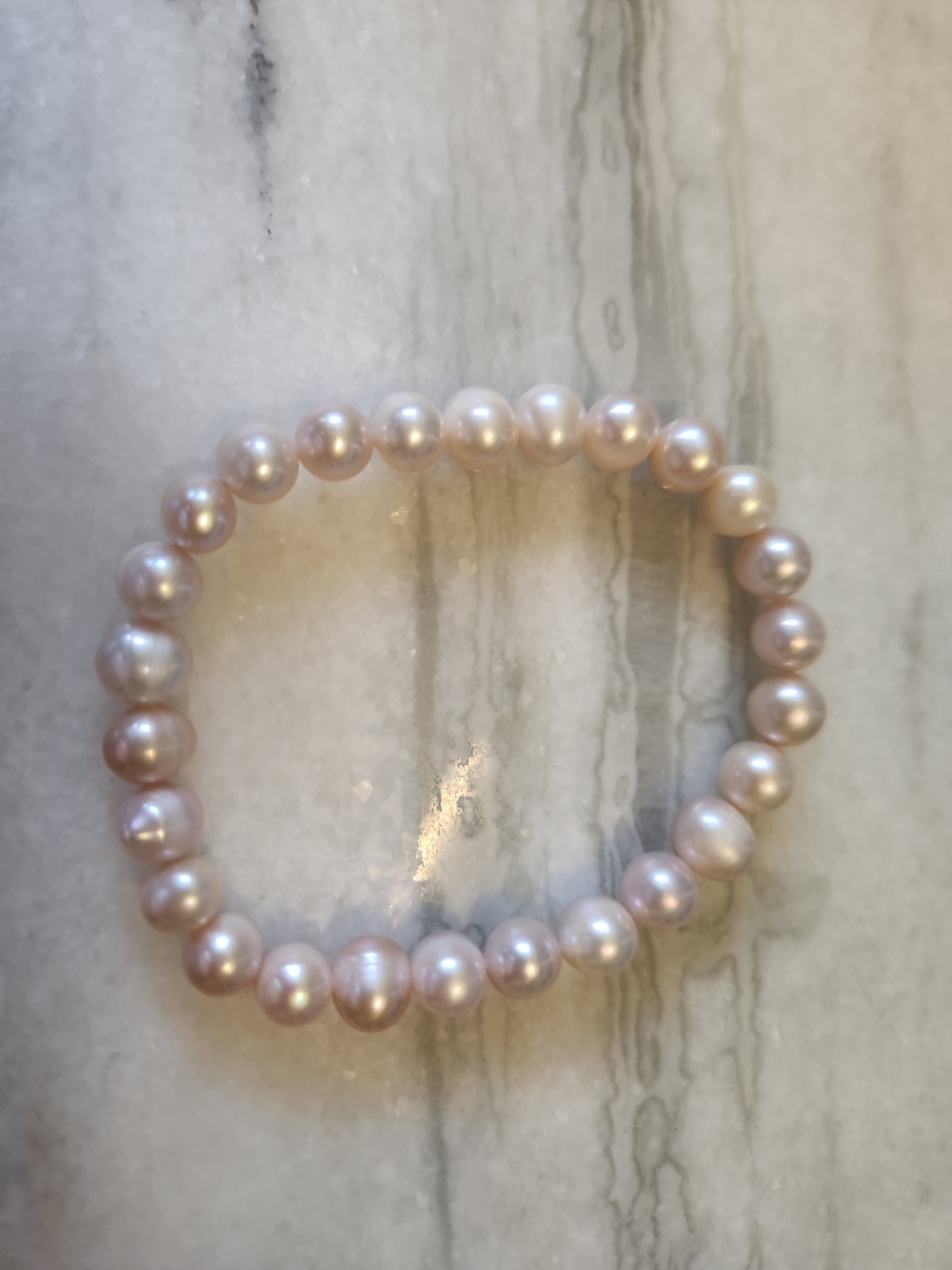 Classic Freshwater Pearl Stretch Bracelet - Light Pink